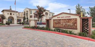 Senior Housing - Villa Serena Senior Apartments Gallery 54