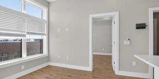 2034 N FRONT Street Gallery 6