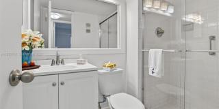 3300 W Rolling Hills Cir Gallery 21