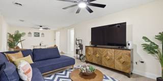 Charming 2BR House in Jacksonville Gallery 1