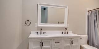 203 S L St Gallery 30