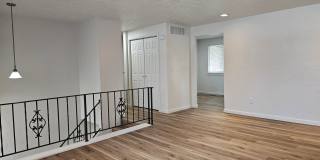 4 Bedroom Bench Home Fully Remodeled Gallery 1