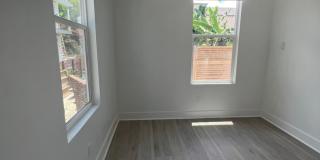 5 BR House with Pool 1/2 block from Maple St. Gallery 8