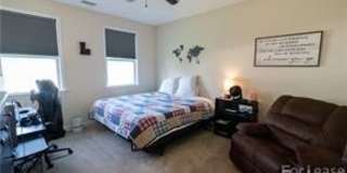 10517 Donahue Drive Gallery 21
