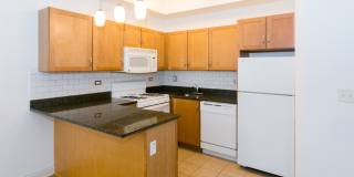 5400-5408 S. Ingleside Avenue Gallery 1