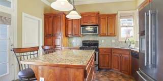 Spacious 3-Bedroom Home in Desirable Manchac Commons Gallery 10