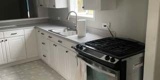 Short term house rental available in Burien! Gallery 1