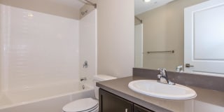 Esencia Sur Apartment Homes Gallery 59