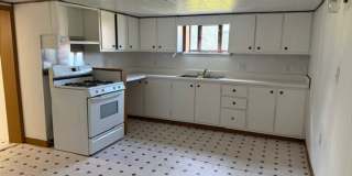 2 bed/1 bath home for rent Clairton, PA Gallery 1