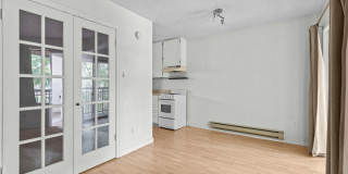 ***$500 Off 1st Months Rent*** Downtown Boulder Condo: Available NOW! Gallery 4