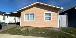 317 Martin St Gallery 1