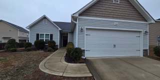 3 Bedroom 2 Bath home located near Owen Dr. 3 Bedroom 2 Bath home located near Owen Dr. Gallery 1