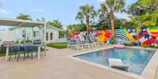 322 NW 4th Avenue Gallery 30
