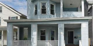 403 Ellison St Gallery 1