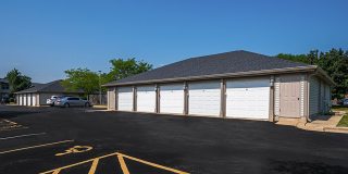 Woodlake Apartments Gallery 23