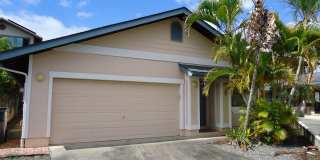 Clean 3 bedroom, 2 bath, 2 car garage home in Mililani Mauka Gallery 1
