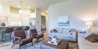 LUXURY 3 Bedroom 2 Bathroom Home in Piedmont Schools w/Storm Shelter- Neighborhood Pool and Park Gallery 15