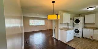 Charming 3 Bed, 2 Bath Ranch Gallery 5