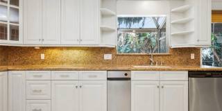 5954 Wilkinson Avenue Gallery 10