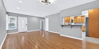 4913 Premiere Avenue Gallery 11