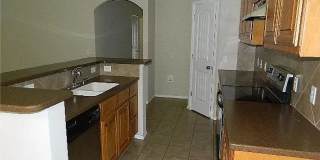 Three Bedroom in Mustang School District on One Acre. Three Bedroom in Mustang School District on One Acre. Gallery 7