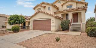 4138 W Charter Oak Rd, Phoenix - MOVE IN READY 3 Bed, 2.5 Bath Gallery 1