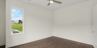 Newly Renovated Condominium Gallery 8