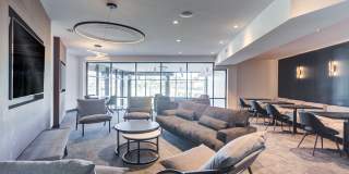 Station 250 Mundelein Gallery 45