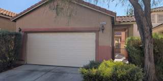 Southwest 4 Bed with Courtyard Gallery 1