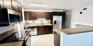 1548 SW 5th Pl Gallery 4