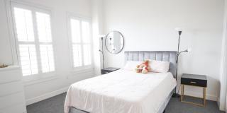 Gorgeous 1 bed 1 bath in an amazing location Gallery 15