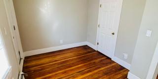 NEWLY RENOVATED! Gallery 7