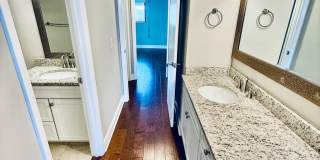 BEAUTIFULLY UPDATED RIVERFRONT CONDO WITH SPECTACULAR ROCKET LAUNCH VIEWS Gallery 28