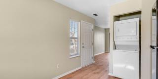 Charming Main Level Living in Park Hill! Gallery 7
