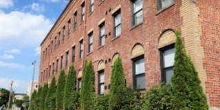 Landmark Court Gallery 1