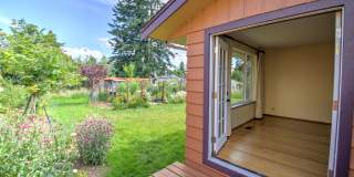 West Olympia 2bd 1 bath Cottage Rambler with Garden Space Gallery 19