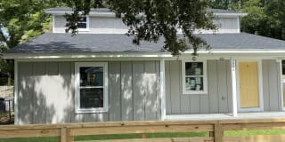 5806 A Sledge StreetUnit A Gallery 1