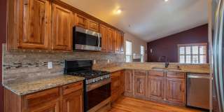 5 Bedroom Home in Windsor Colorado Gallery 14