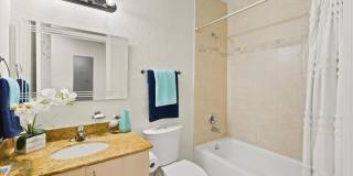 1620 Presidential Way Gallery 23