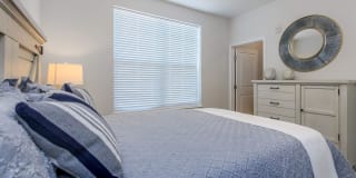 Riverstone Apartments at Long Shoals Gallery 13