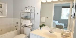 2 Bed/2 Bath Condo in Ballston Gallery 7