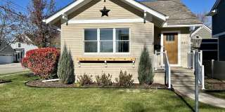 992 Palmer Gallery 1