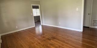 Spacious 3 bedroom home! Spacious 3 bedroom home! Gallery 3