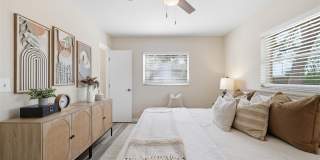 2327 W KNOLLWOOD Place Gallery 9