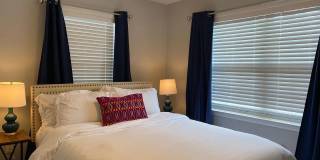 Room in 4 Bedroom Home at Jones Ave NW Gallery 12