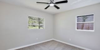 Beautiful 3 bed 2 bath Available for RENT in desirable Conway area of Orlando! Gallery 23