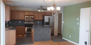1809 Black Gold Street SE - Beautiful Home 3-Bedroom, 2.5-Bathroom! Don't Miss Out!! SHOWINGS AVAILABLE!! 1809 Black Gold Street SE - Beautiful Home 3-Bedroom, 2.5-Bathroom! Don't Miss Out!! SHOWINGS AVAILABLE!! Gallery 8
