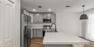 271 Wendover Road SW Gallery 5