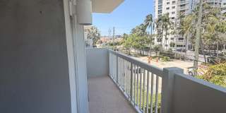 1607 Bay Road Gallery 5
