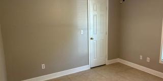 912 Park Valley Cir Gallery 17
